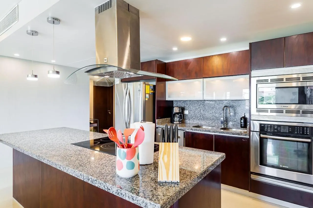 Casa Brisas Apts Playa del Carmen