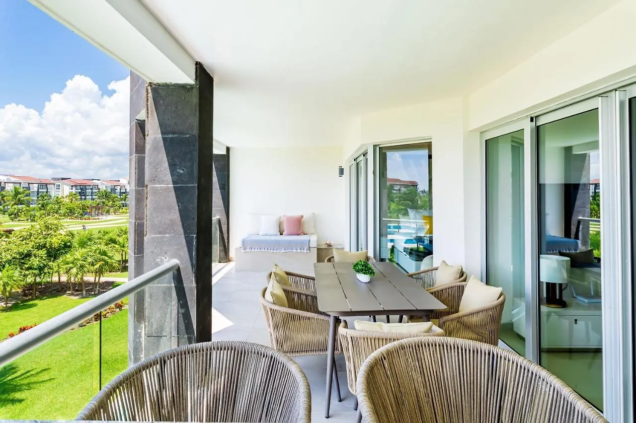 Casa Brisas Apts Playa del Carmen Mexico