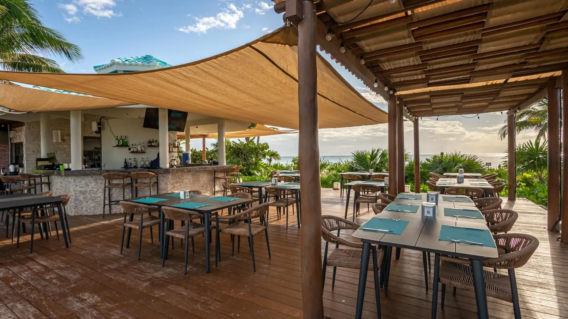 Casa Brisas Apts Playa del Carmen Apartment