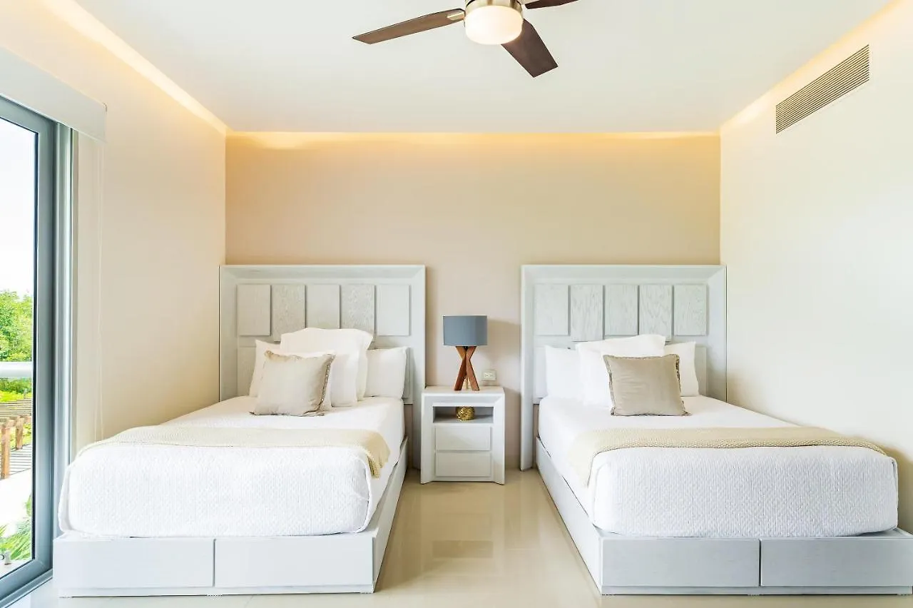 Casa Brisas Apts Playa del Carmen Apartment